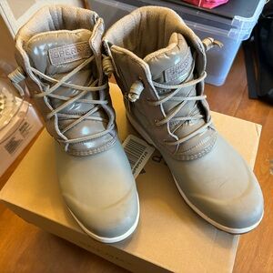 Sperry Topsider Snow Boots
